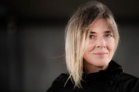 Ann-Marie Ljungberg är författare. Hon har tidigare bland annat skrivit romanen ”Maja och döden” (2014), "I fallinjen: en essä om prekärfeminsim" (2015), och tillsammans med andra "Den tredje vänstern: för en global frihetlig socialism" (2017) och "Paracastextilierna i Göteborg"(2019).