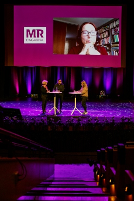 Elena Namli, professor i teologisk etik vid Uppsala universitet, medverkade digitalt i samtalet med Maria Leissner och Barakat Ghebrehawariat, som leddes av Anna Wigenmark, generalsekreterare för föreningen Ordfront.