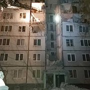 Bostadshus i Charkiv som har träffats den 26 februari.