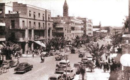 Viale Mussolini i centrala Asmara våren 1940. Ett år senare invaderade de allierade den italienska kolonin och britterna tog över styret.