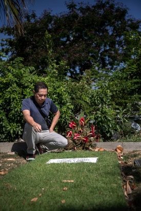 Den mördade journalisten Percy Mabasa är begravd i Manila Memorial Park.