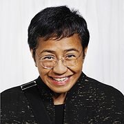 Maria Ressa tilldelades Nobels fredspris 2021 tillsammans med den ryska journalisten Dimitrij Muratov.